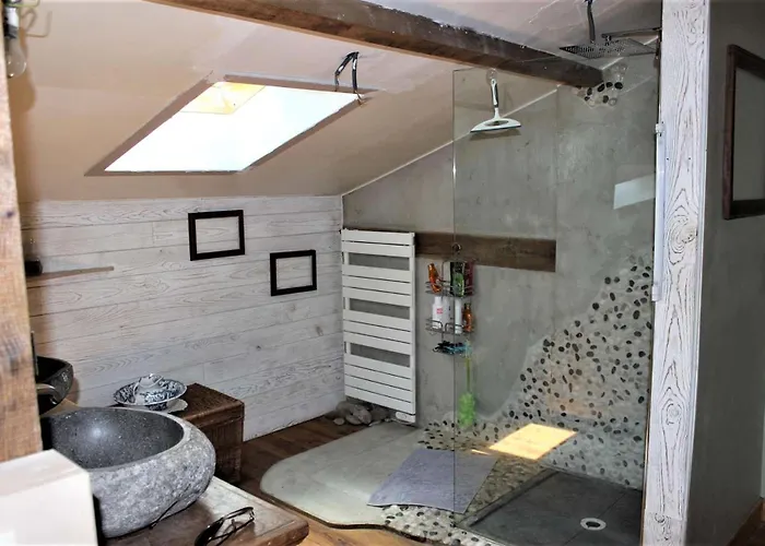 בית נופש Le Roc Blanc Veyrignac